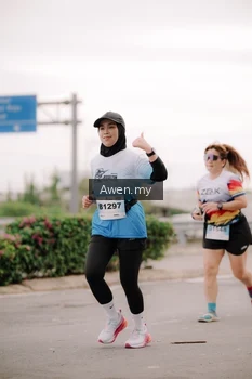 Runner Photo 2284717