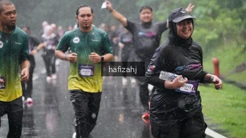 Runner Photo 2285135