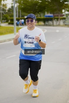 Runner Photo 2285460