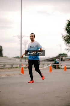 Runner Photo 2285536