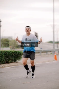 Runner Photo 2285578