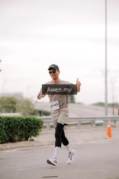 Runner Photo 2286003