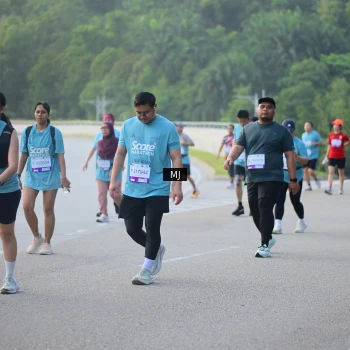 Runner Photo 2286037