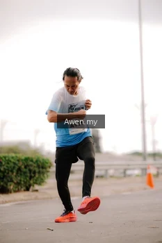 Runner Photo 2286343