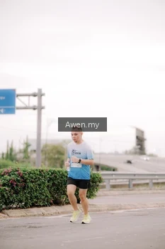 Runner Photo 2286476