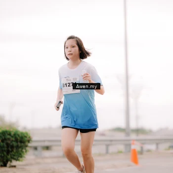 Runner Photo 2288075