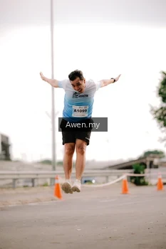 Runner Photo 2290027