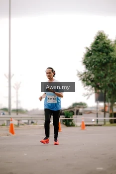 Runner Photo 2290439