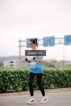 Runner Photo 2290490