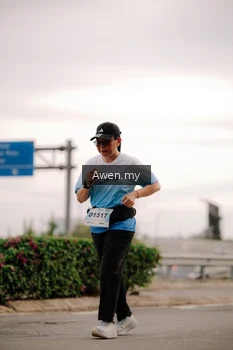 Runner Photo 2290848