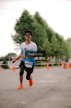 Runner Photo 2290864