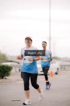 Runner Photo 2291080