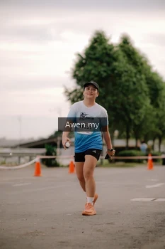 Runner Photo 2291113