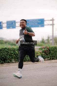 Runner Photo 2291562