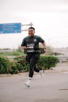Runner Photo 2291673