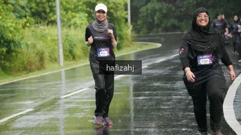 Runner Photo 2295843