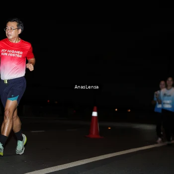 Runner Photo 2295945