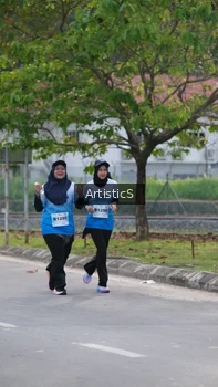 Runner Photo 2296343