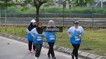 Runner Photo 2296610