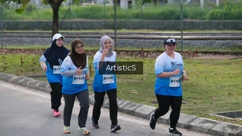 Runner Photo 2296640