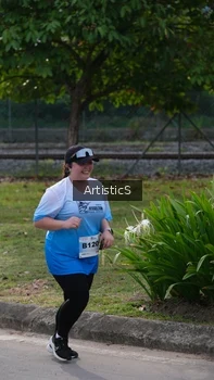 Runner Photo 2296736