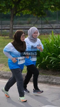 Runner Photo 2296835