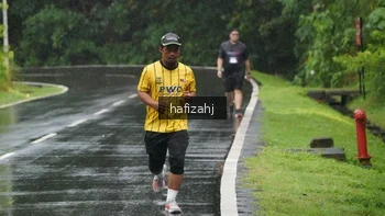 Runner Photo 2296861