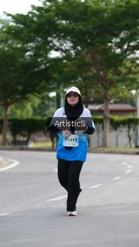 Runner Photo 2298061