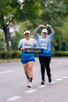 Runner Photo 2298121