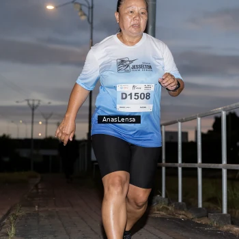 Runner Photo 2300027
