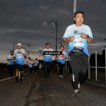 Runner Photo 2300295