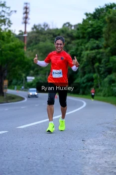 Runner Photo 2301280