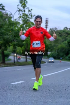 Runner Photo 2301300