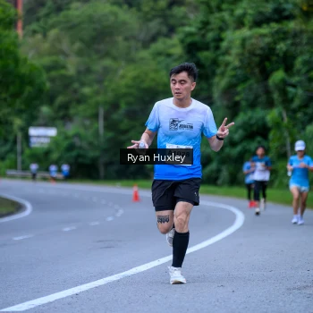 Runner Photo 2301464