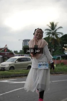 Runner Photo 2301530