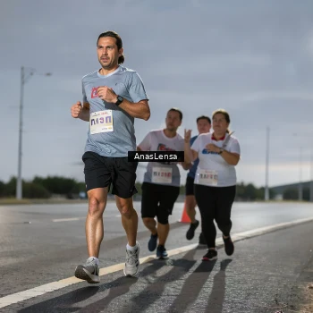 Runner Photo 2302943