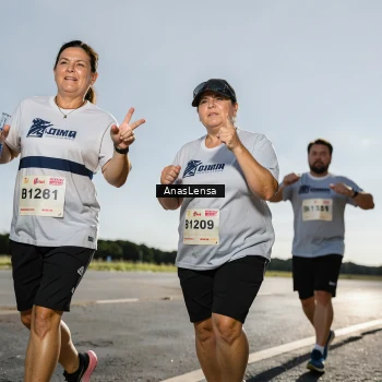 Runner Photo 2303031