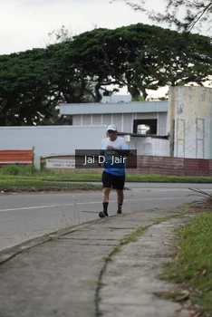 Runner Photo 2304434
