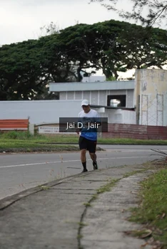 Runner Photo 2304445