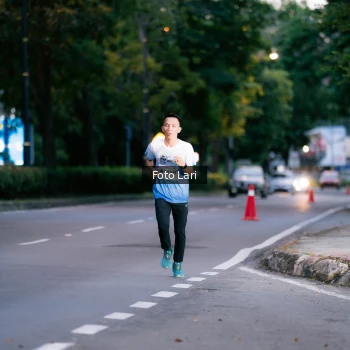 Runner Photo 2304788