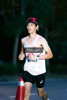 Runner Photo 2305068