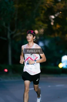 Runner Photo 2305069