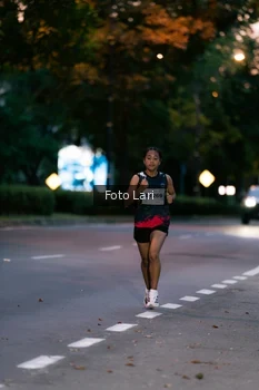 Runner Photo 2305111