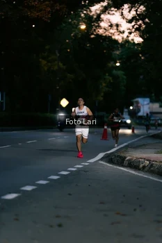 Runner Photo 2305134