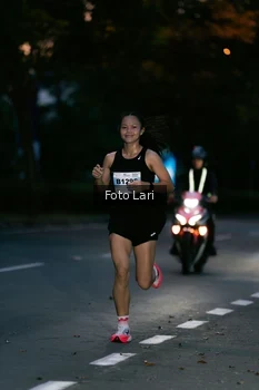 Runner Photo 2305178