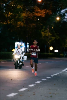 Runner Photo 2305513