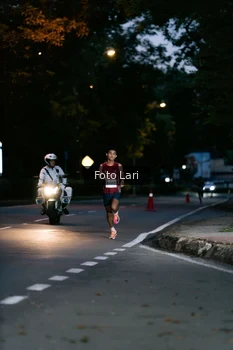 Runner Photo 2305528