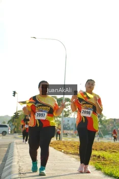 Runner Photo 2307281