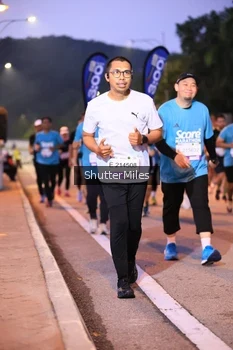 Runner Photo 2308101