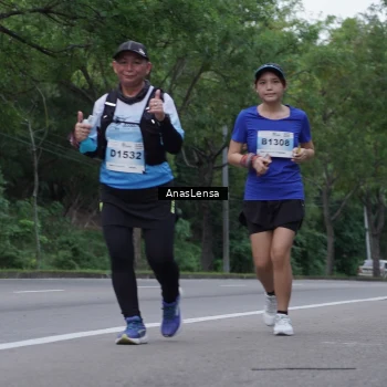 Runner Photo 2310723
